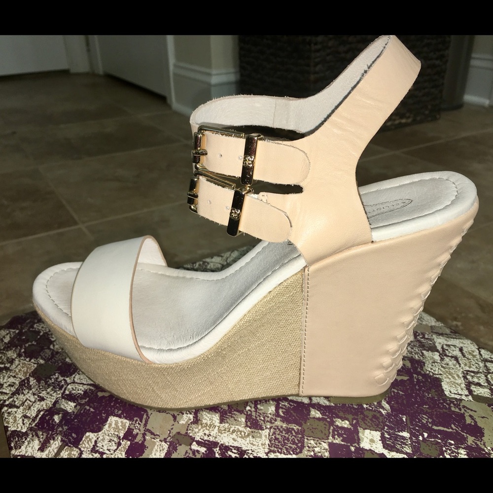 🌟HP! Elliott Lucca • Leather Wedge Platform